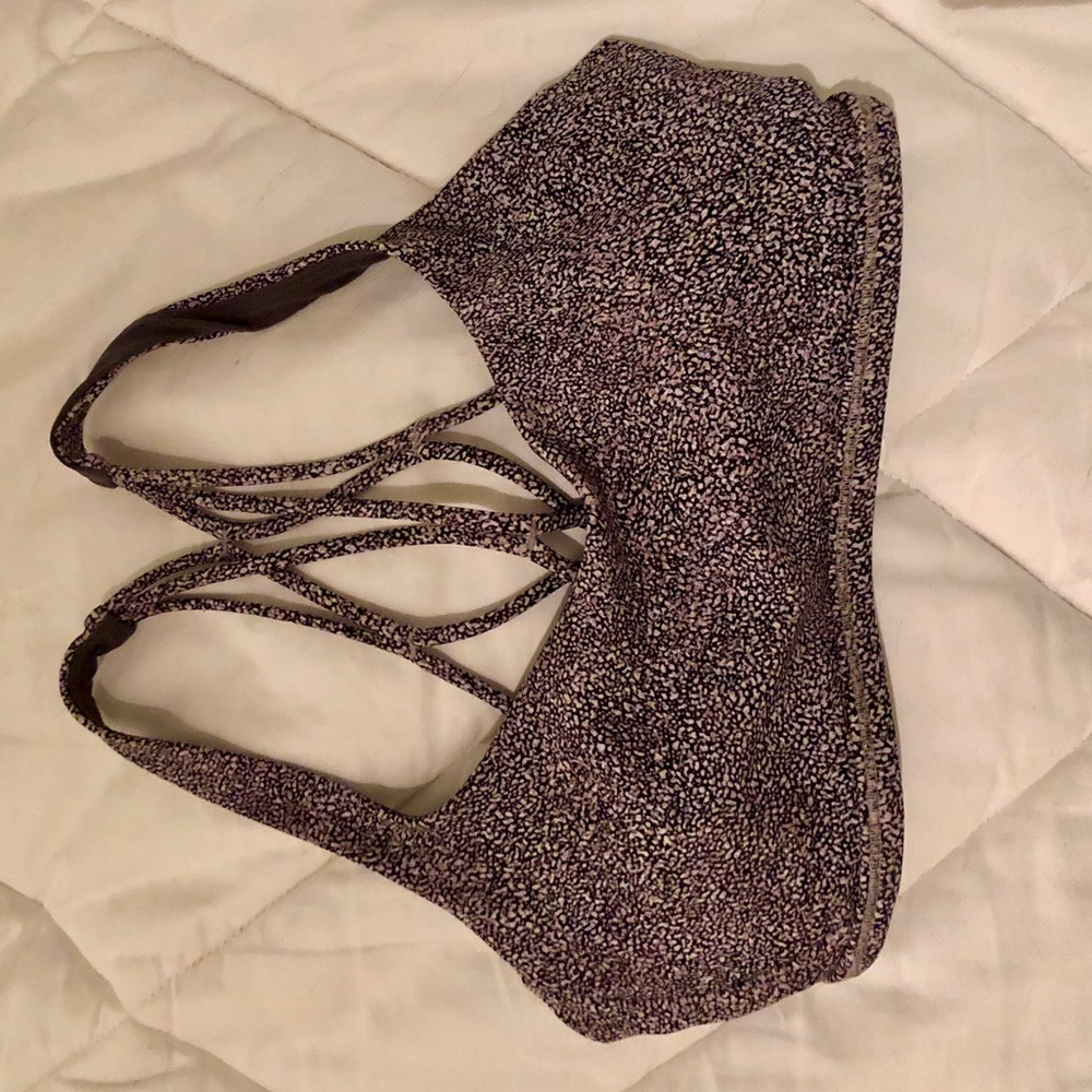 Lululemon Sports Bra - Free to be Zen Bra - Sz 2